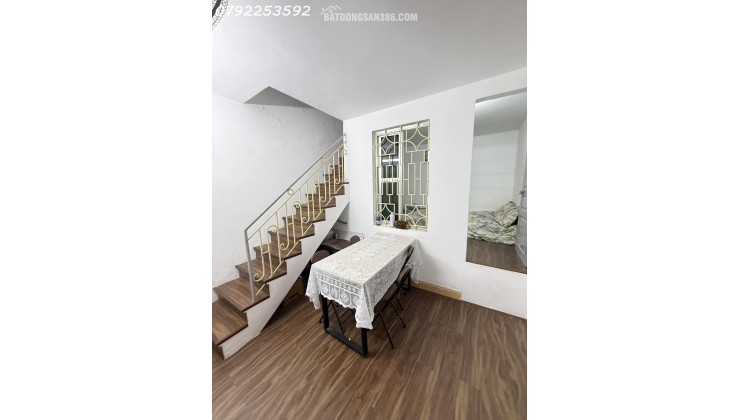 Bán Nhà Ngõ Chợ Khâm Thiên, Đống Đa. Diện Tích 36m x5 tầng. Mặt Tiền 3.4m. Giá Bán 5.15 tỷ